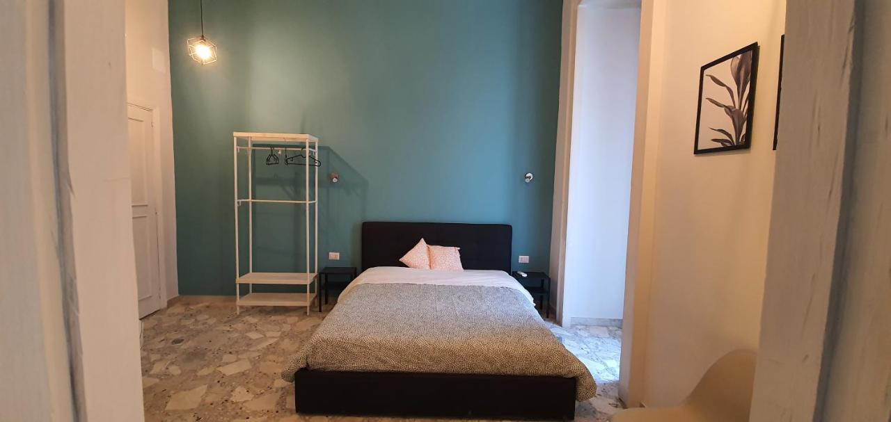 נאפולי Sofia Rooms מראה חיצוני תמונה