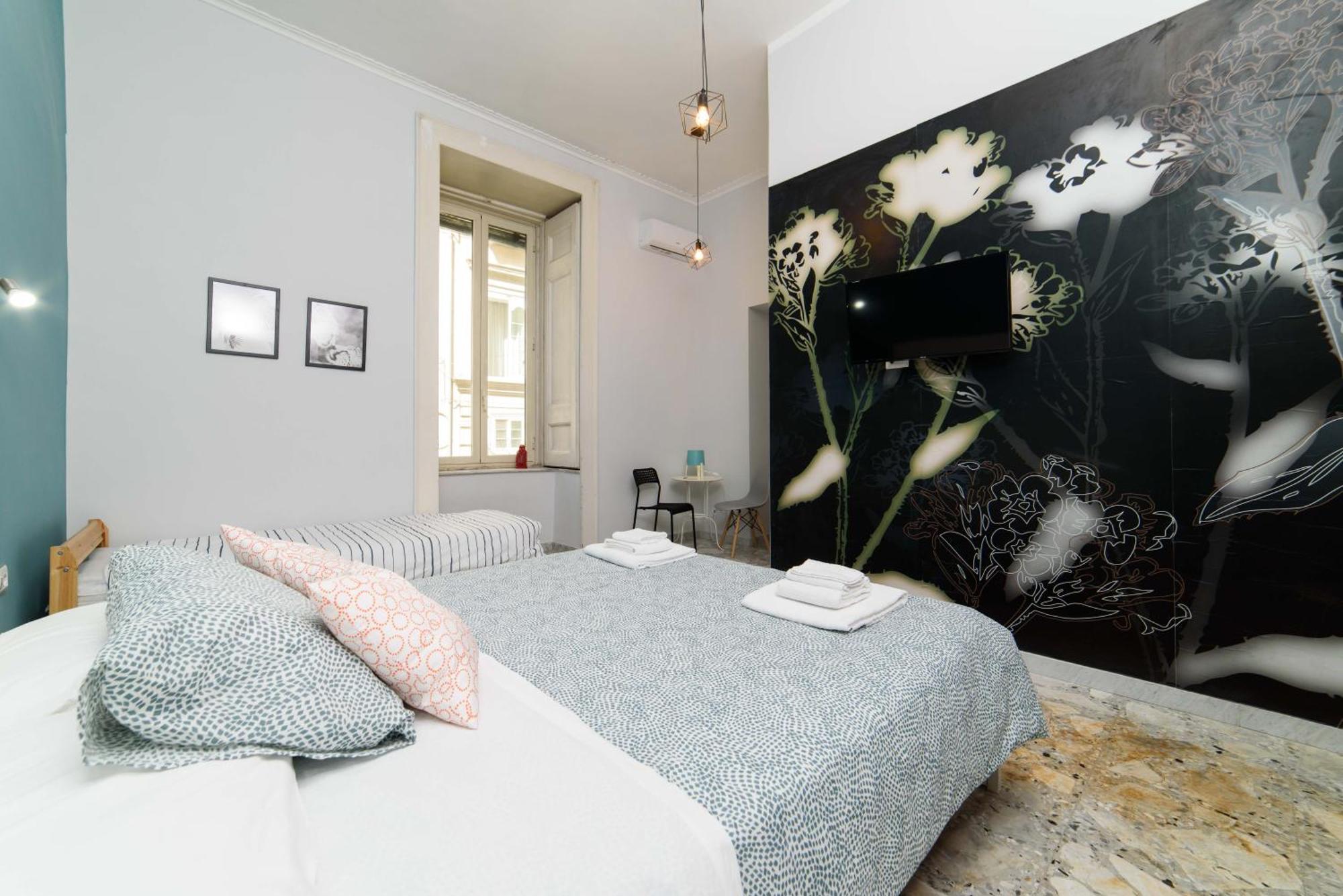 נאפולי Sofia Rooms חדר תמונה